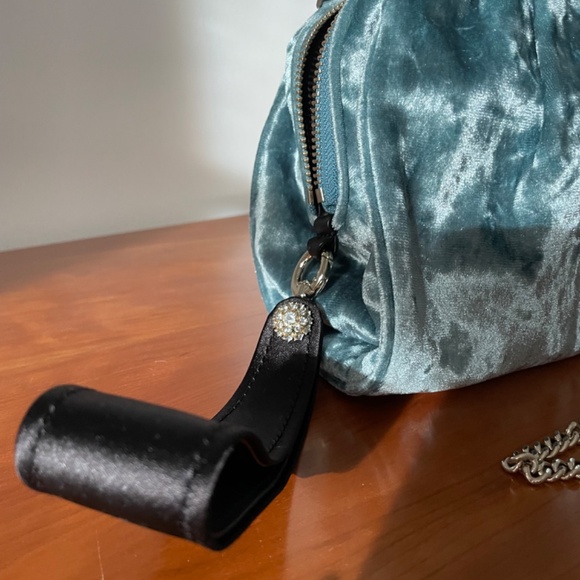 Kate Spade Velvety/Velour Clutch/Crossbody - Picture 2 of 4